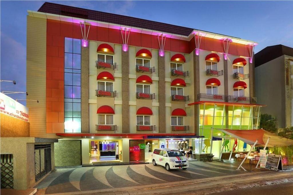 The Rivavi Legian Hotel Exterior photo
